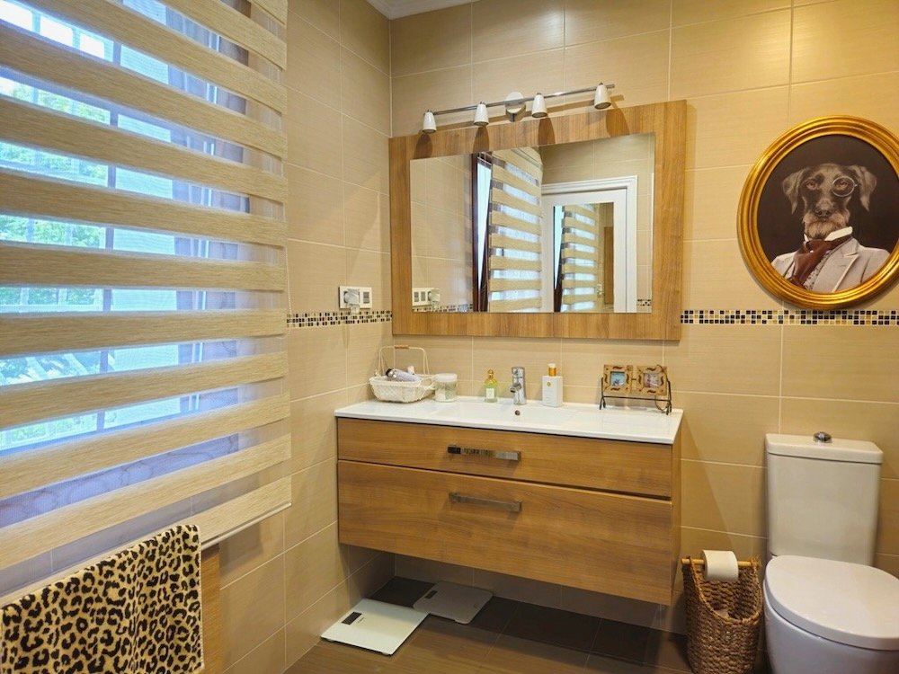 Property 2452 - Image 41